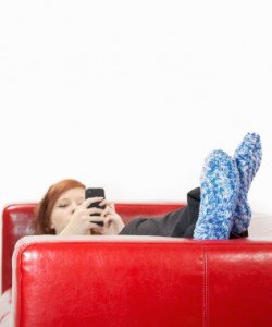 Beim Live Chat sind beide Chatpartner gleichzeitig online. Sehr praktisch um Verabredungen zu treffen und allgemein schnelle Antworten zu erhalten.
