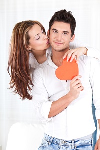 Finde mit dem Flirtspiegel deine passende Partnerbörse kostenlos.