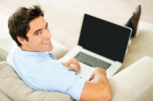 Im Single Portal kannst du zwanglos flirten.